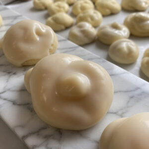 Taralucci or Lemon Puff